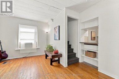 28 SPRING STREET Prince Edward County (Picton) Ontario photo 17