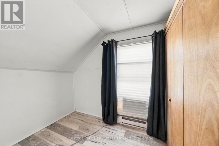 28 SPRING STREET, Prince Edward County (Picton), Ontario, K0K2T0