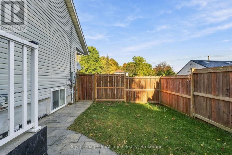 14 GEORGE STREET, Brighton, Ontario, K0K1H0