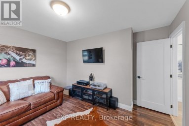 79 BESWICK DRIVE Newmarket (Central Newmarket) Ontario photo 25