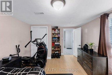 79 BESWICK DRIVE Newmarket (Central Newmarket) Ontario photo 36