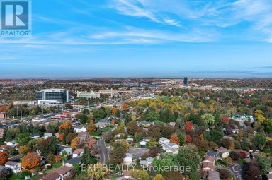 79 BESWICK DRIVE Newmarket (Central Newmarket) Ontario photo 50