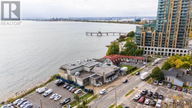 2084 OLD LAKESHORE ROAD Burlington (Brant) Ontario photo 4