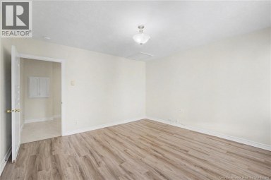 84 James Street Fredericton New Brunswick photo 16