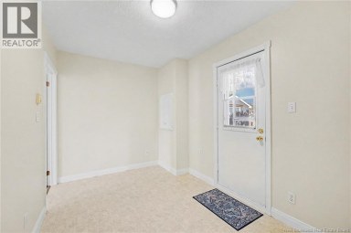 84 James Street Fredericton New Brunswick photo 21