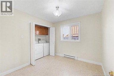 84 James Street Fredericton New Brunswick photo 25