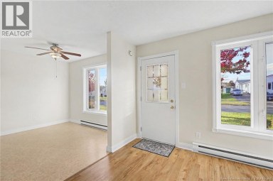 84 James Street Fredericton New Brunswick photo 3
