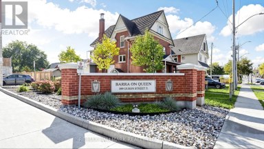 414 - 399 QUEEN STREET S Kitchener Ontario photo 2
