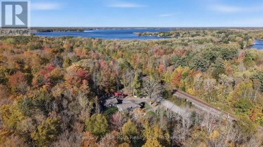 1754 SOUTH SPARROW LAKE ROAD Severn Ontario photo 48