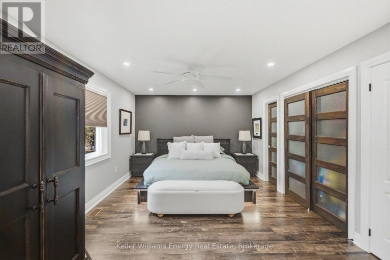 8 HOLLIMAN LANE, Ajax (South East), Ontario, L1Z1K6