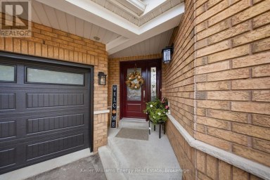 8 HOLLIMAN LANE Ajax (South East) Ontario photo 4