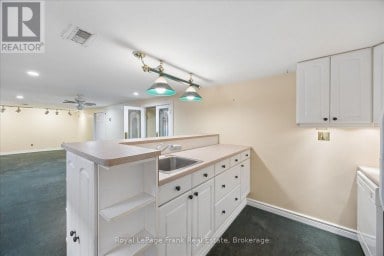 10 SUNICREST BOULEVARD Clarington (Bowmanville) Ontario photo 22