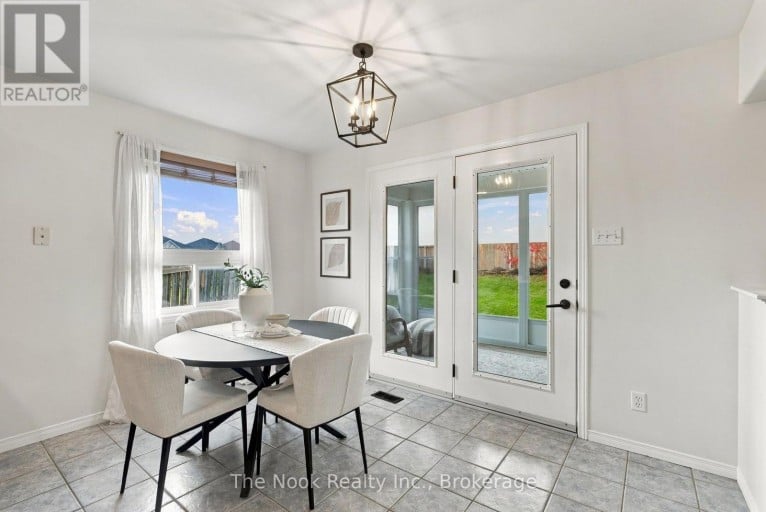 33 LAING COURT, Peterborough (Otonabee Ward 1), Ontario, K9K2N4