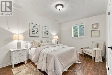 33 LAING COURT Peterborough (Otonabee Ward 1) Ontario photo 26
