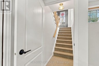 33 LAING COURT Peterborough (Otonabee Ward 1) Ontario photo 38