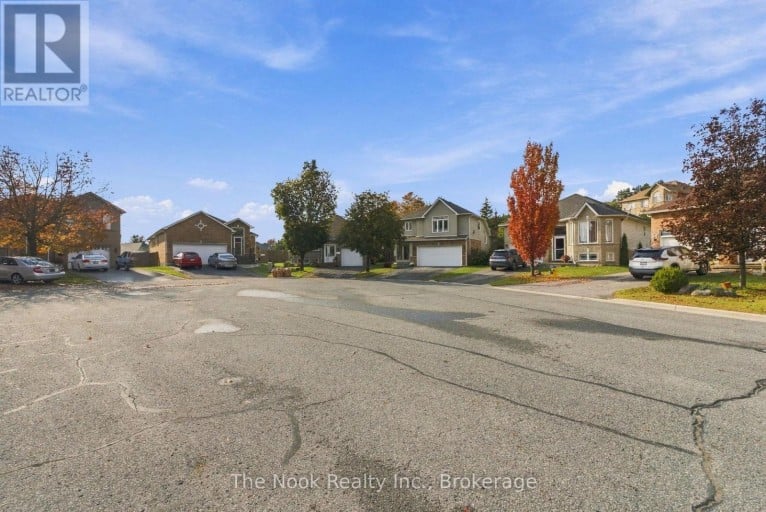 33 LAING COURT, Peterborough (Otonabee Ward 1), Ontario, K9K2N4