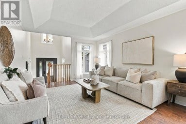 33 LAING COURT Peterborough (Otonabee Ward 1) Ontario photo 7
