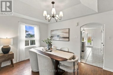 33 LAING COURT Peterborough (Otonabee Ward 1) Ontario photo 9