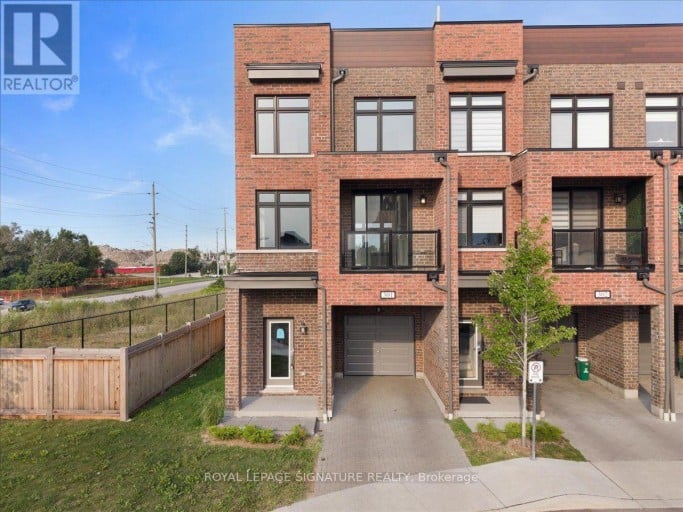301 - 1865 PICKERING PARKWAY, Pickering (Village East), Ontario, L1V0H2