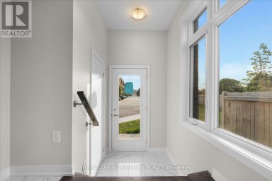 301 - 1865 PICKERING PARKWAY Pickering (Village East) Ontario photo 4