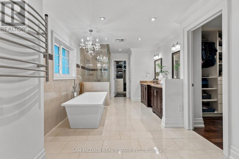 955 CALDWELL AVENUE, Mississauga (Lorne Park), Ontario, L5H1Z2