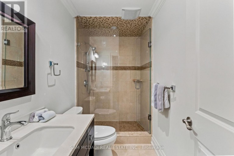 955 CALDWELL AVENUE, Mississauga (Lorne Park), Ontario, L5H1Z2