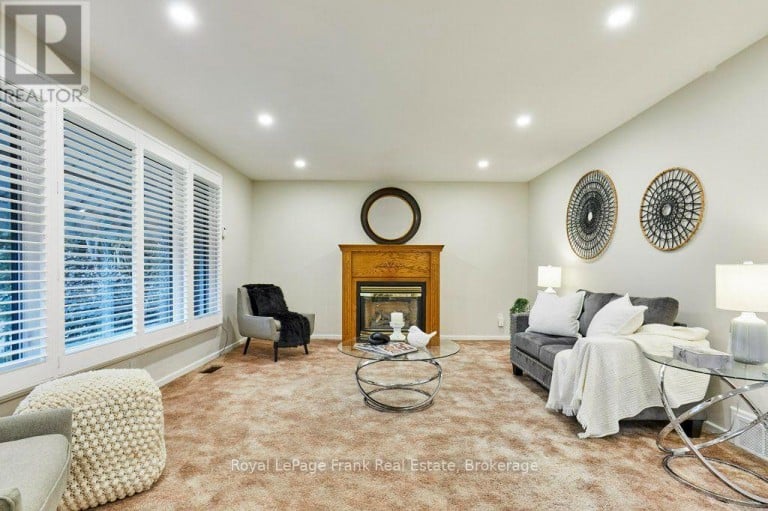 15111 SIMCOE STREET, Scugog (Port Perry), Ontario, L9L1J5