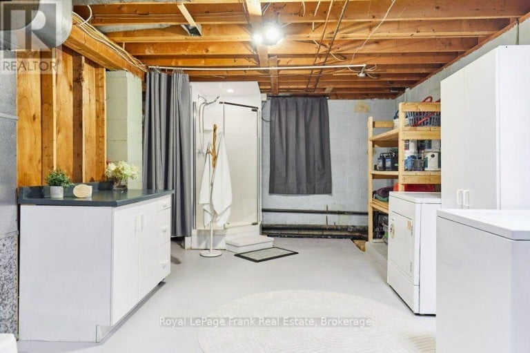 15111 SIMCOE STREET, Scugog (Port Perry), Ontario, L9L1J5