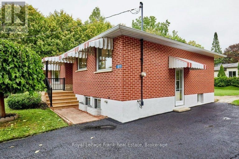 15111 SIMCOE STREET, Scugog (Port Perry), Ontario, L9L1J5