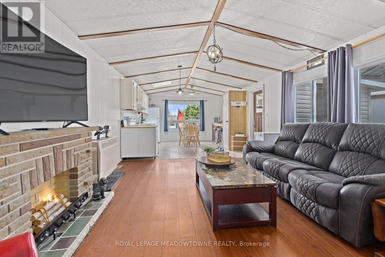 4 LAUREL LANE, Erin, Ontario, N0B1T0