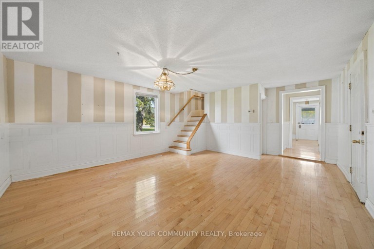 5440 YONGE STREET, Innisfil (Gilford), Ontario, L0L1R0