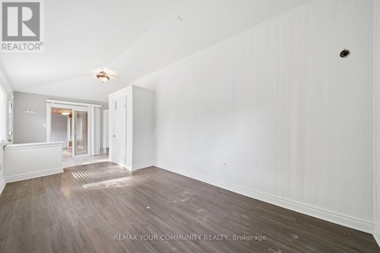 5440 YONGE STREET, Innisfil (Gilford), Ontario, L0L1R0