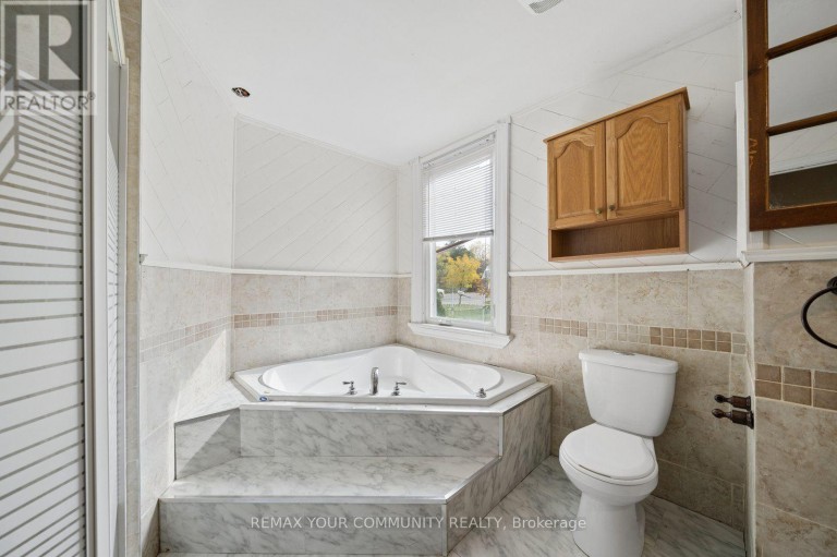 5440 YONGE STREET, Innisfil (Gilford), Ontario, L0L1R0
