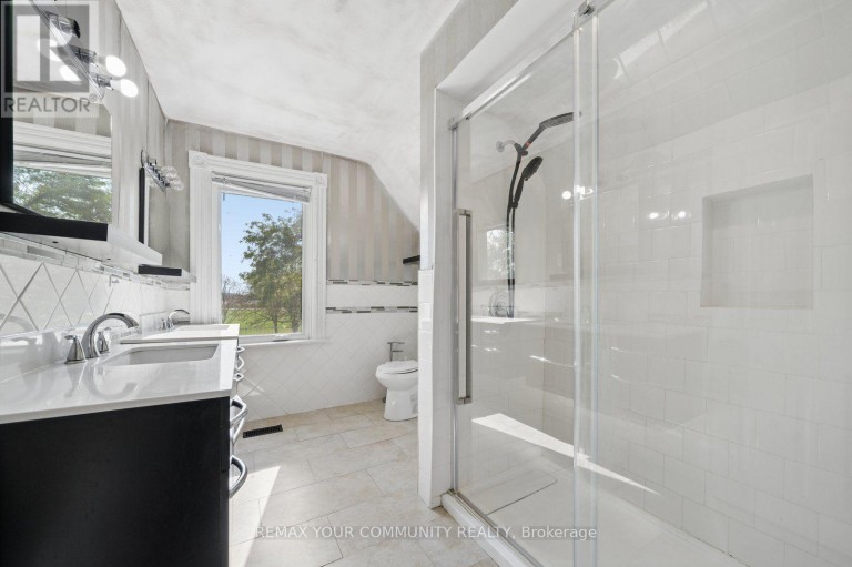 5440 YONGE STREET, Innisfil (Gilford), Ontario, L0L1R0