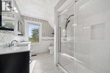 5440 YONGE STREET Innisfil (Gilford) Ontario photo 38