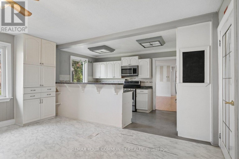 5440 YONGE STREET, Innisfil (Gilford), Ontario, L0L1R0