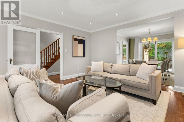 84 HUMBERVALE BOULEVARD, Toronto (Stonegate-Queensway), Ontario, M8Y3P4