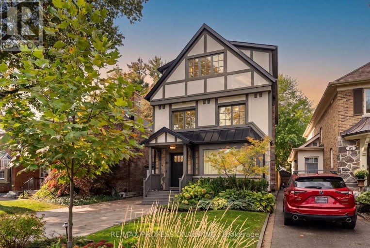 84 HUMBERVALE BOULEVARD, Toronto (Stonegate-Queensway), Ontario, M8Y3P4
