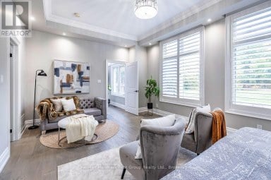 15 SHEPHERD ROAD Whitby Ontario photo 17