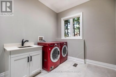 15 SHEPHERD ROAD Whitby Ontario photo 28