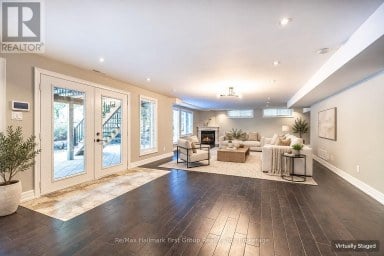15 SHEPHERD ROAD Whitby Ontario photo 29