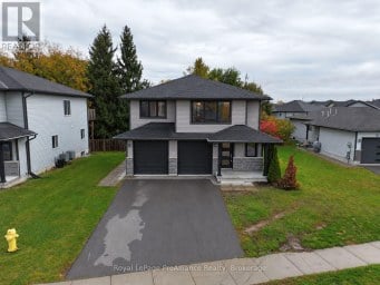 70 RIDGEWAY PLACE Belleville (Belleville Ward) Ontario photo 1
