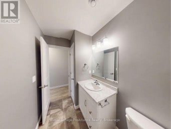 70 RIDGEWAY PLACE Belleville (Belleville Ward) Ontario photo 17