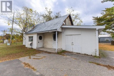 190 PHILLIP STREET E Gravenhurst (Muskoka (S)) Ontario photo 4