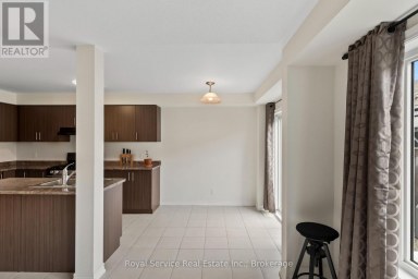 23 TABARET CRESCENT Oshawa (Windfields) Ontario photo 14