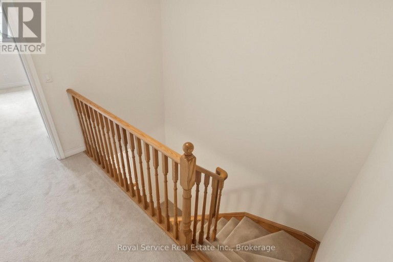 23 TABARET CRESCENT, Oshawa (Windfields), Ontario, L1L0G5