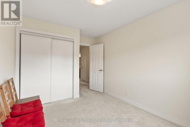 23 TABARET CRESCENT Oshawa (Windfields) Ontario photo 20