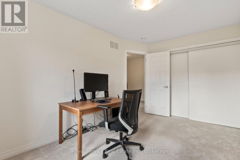 23 TABARET CRESCENT, Oshawa (Windfields), Ontario, L1L0G5