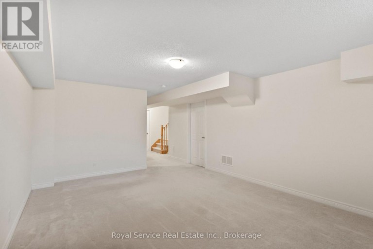 23 TABARET CRESCENT, Oshawa (Windfields), Ontario, L1L0G5