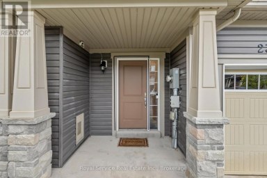 23 TABARET CRESCENT Oshawa (Windfields) Ontario photo 4